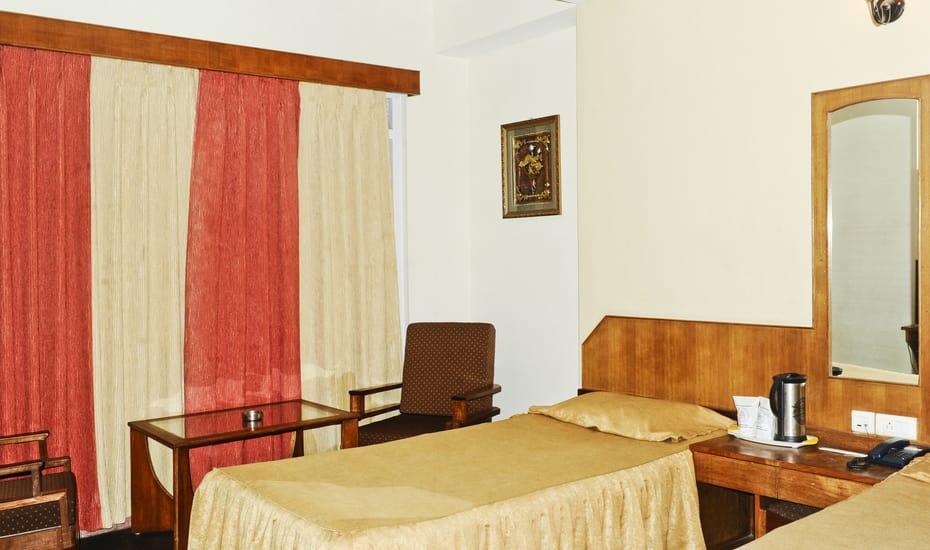 Jain Group Sikkim Continental Hotel กังต็อก ภายนอก รูปภาพ