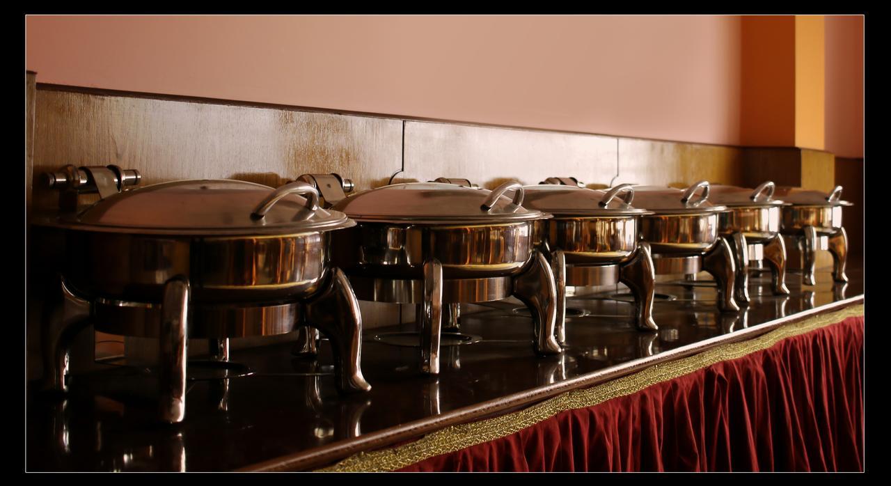 Jain Group Sikkim Continental Hotel กังต็อก ภายนอก รูปภาพ
